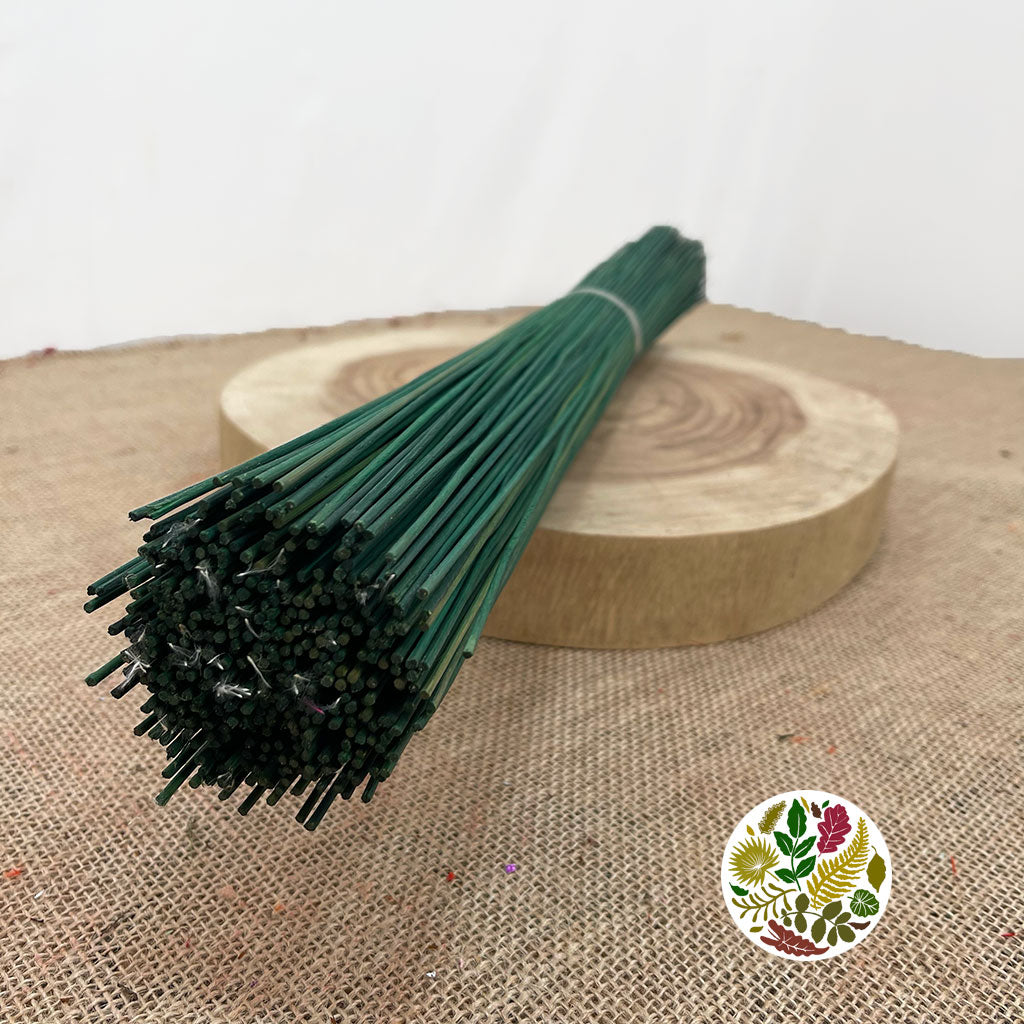 Sticks &#39;Rattan&#39; (Various Colours) (DRY) 70cm (400pcs)