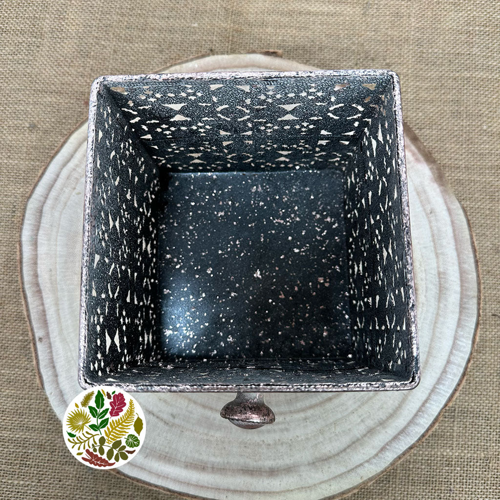 Metal 'Planter' (Mallakam Square) (D13cm H12.5cm)
