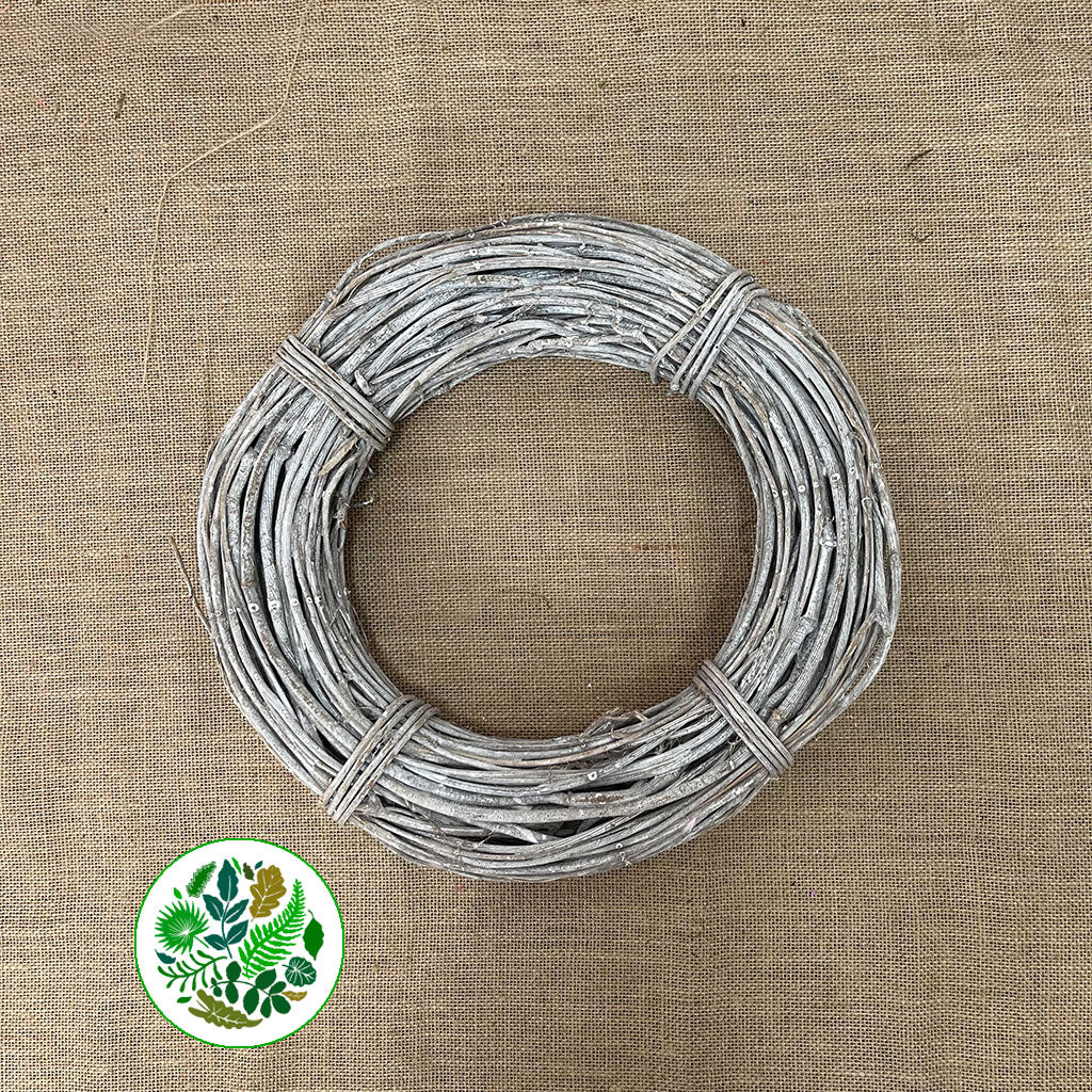 Wreath 'Marilia' (White Wash) (DRY) (Various Sizes)