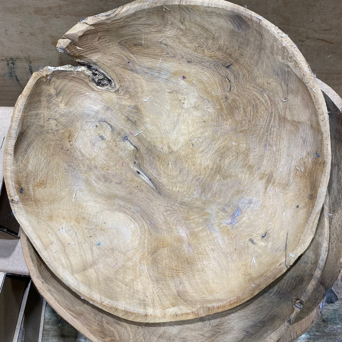 Teak &#39;Plate&#39; (Nampoke) (DRY) (L30cm x W15cm x H6cm)