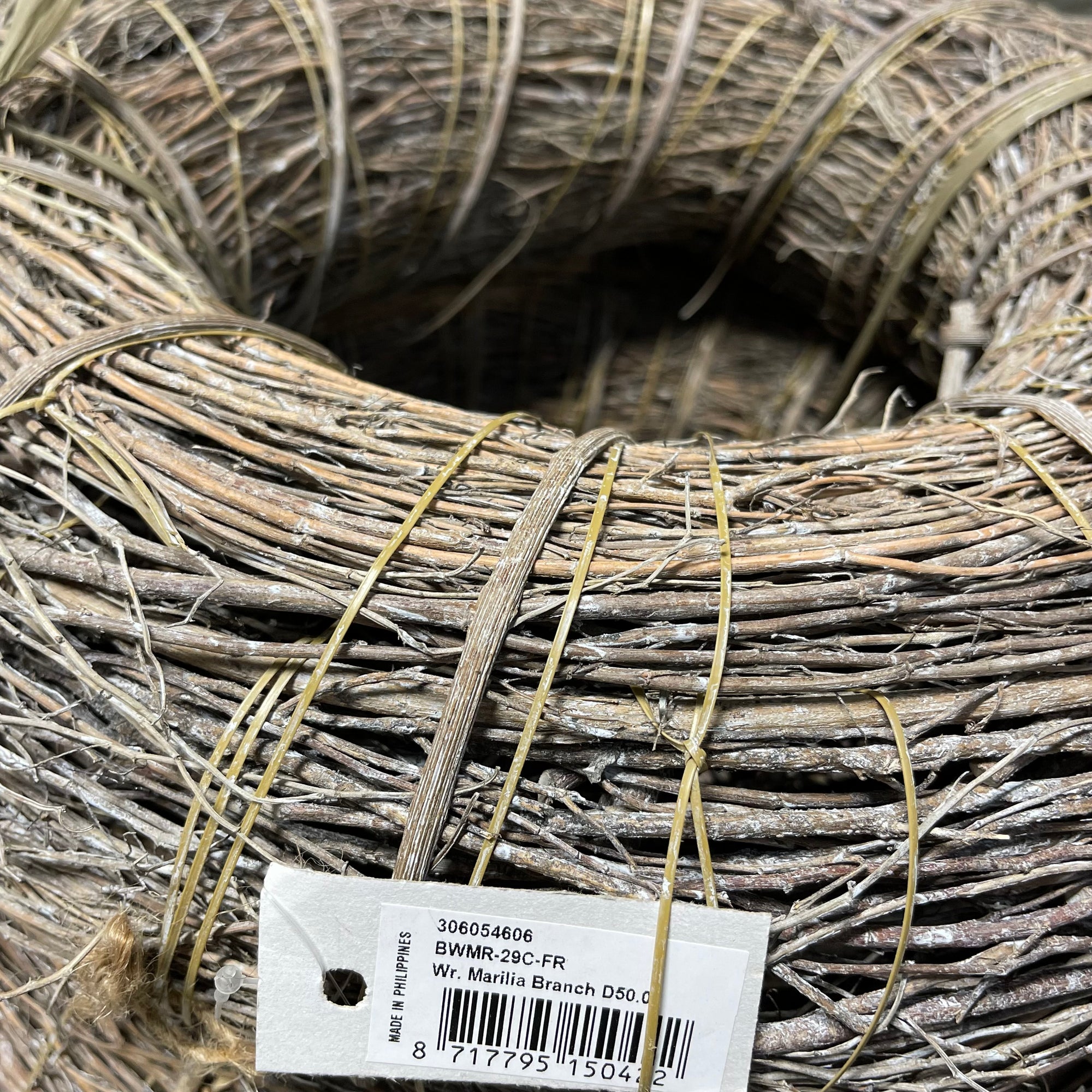 Wreath 'Marilia' (White Wash) (DRY) (Various Sizes)