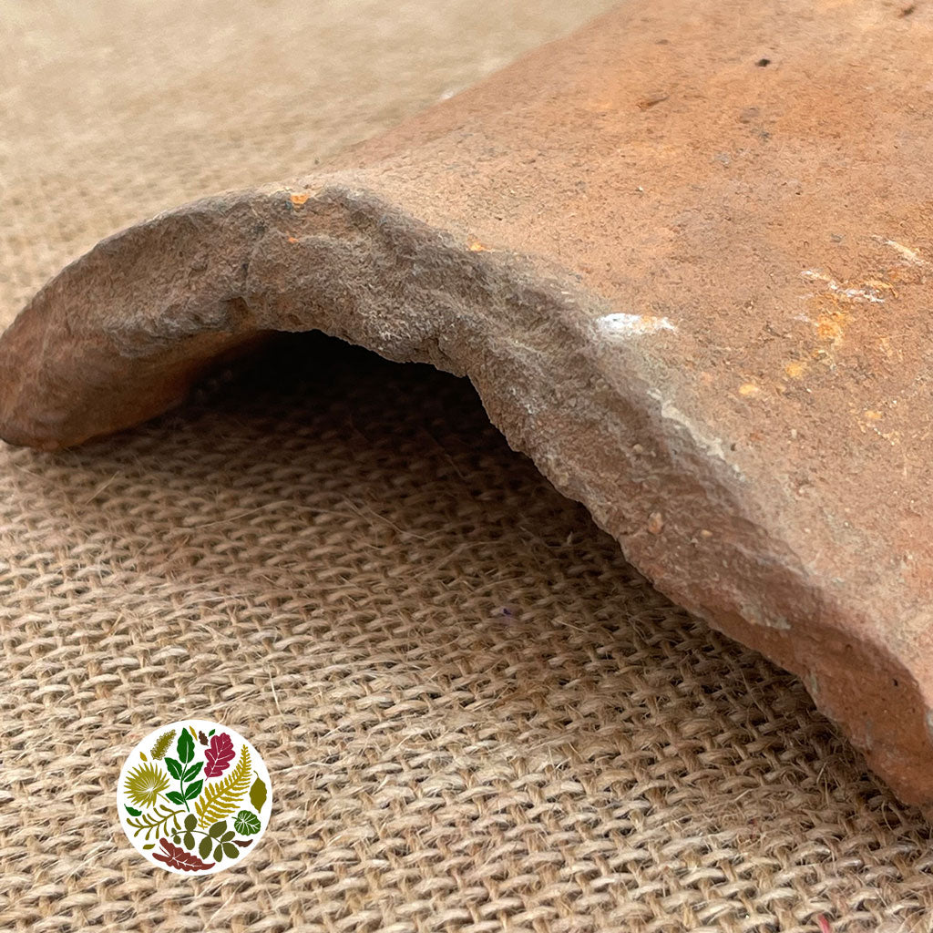 Deco 'Roof Tile' 34 x 18cm DRY