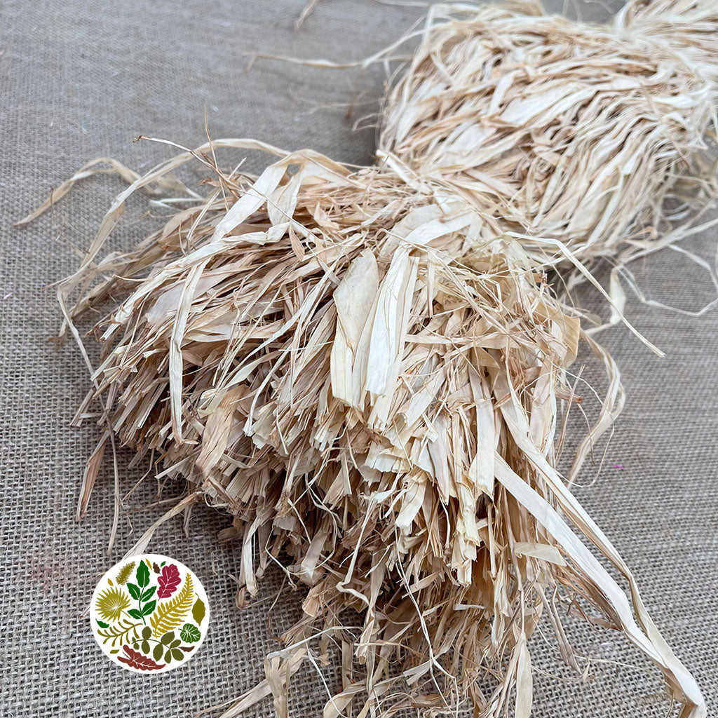 Raffia &#39;Hanks&#39; (Natural) (1kg)